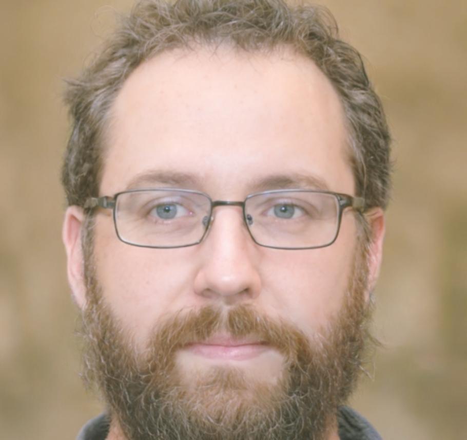Radu Petrescu, fondatorul sarivenothal